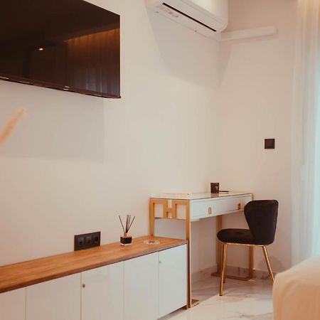 Aelia - Luxury Central Suite Alexandroupoli Esterno foto