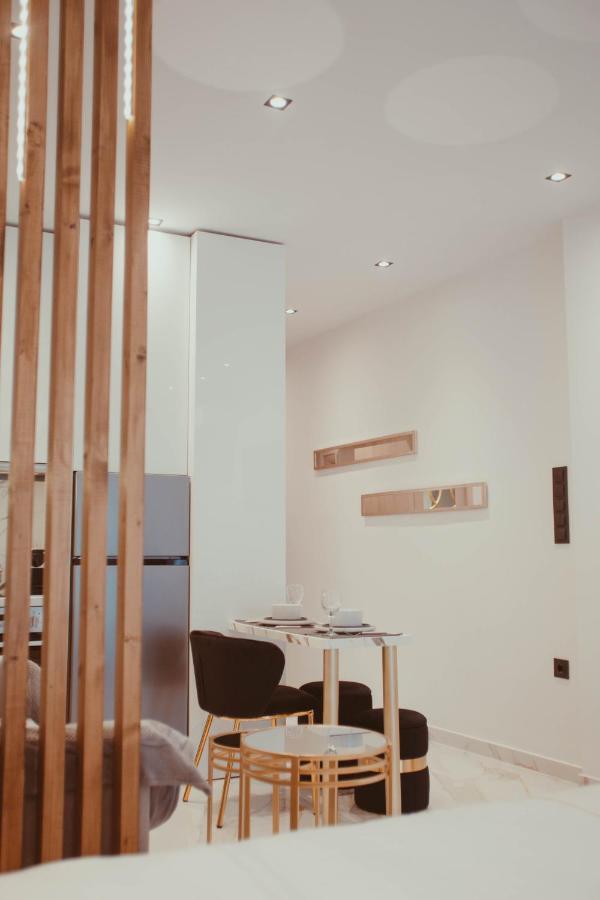 Aelia - Luxury Central Suite Alexandroupoli Esterno foto
